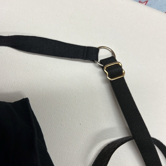 Victoria’s Secret very sexy bra - Picture 12 of 12